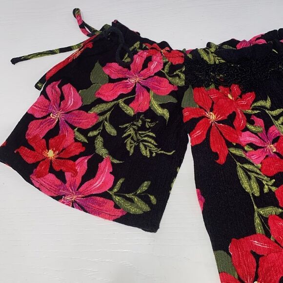 Guess Black and Red Floral Embroidered Tie Sleeve On Or Off The Shoulder Blouse - Picture 8 of 9